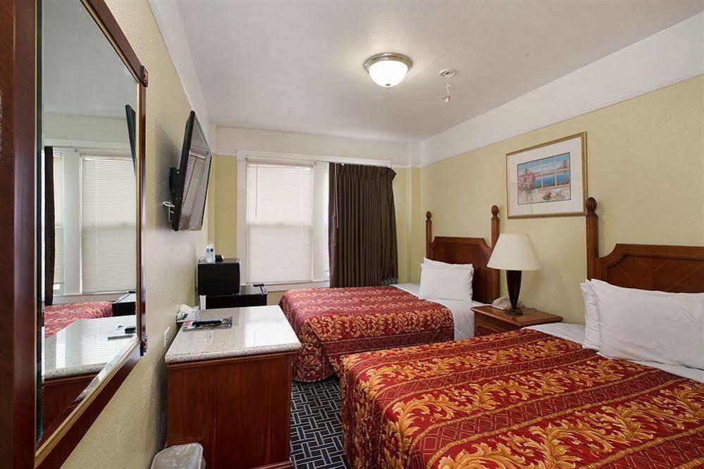 Motel 6 San Francisco, Ca Civic Center Bagian luar foto